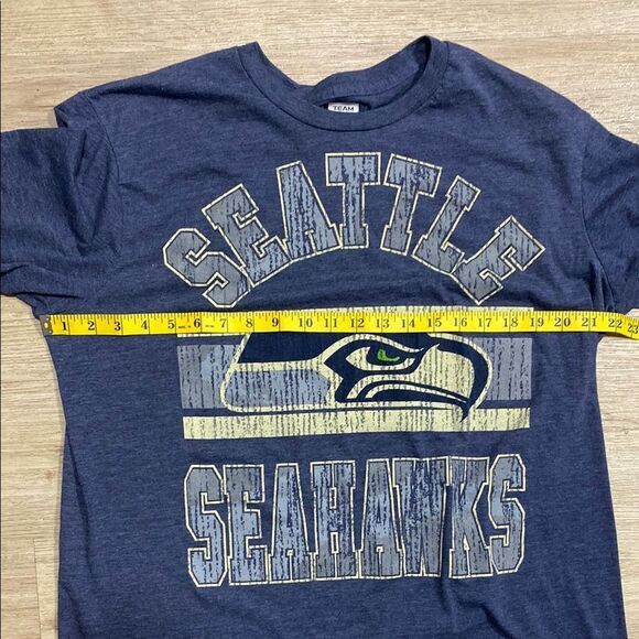 Seattle Seahawks NFL Team Apparel Blue Graphic‎ Tee XL - Picture 8 of 10